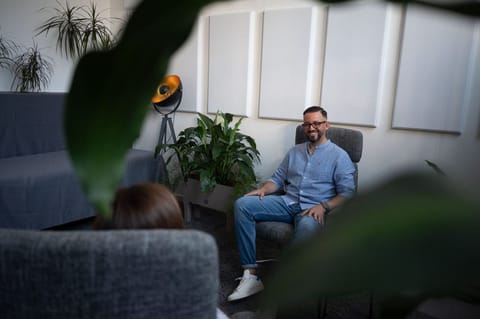 Herzlich-willkommen-auf-der-Webseite-von-Chaker-Cheniti-in-h...