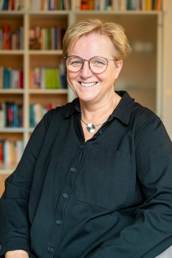 Bettina Hellmann