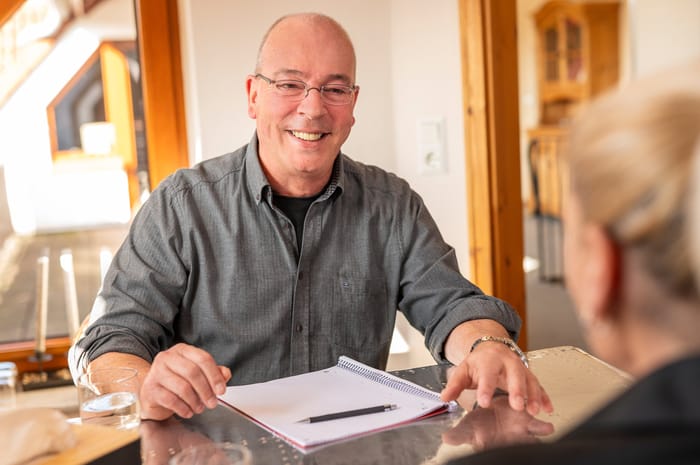 Ewald Pipper im Hypnoseinstitut