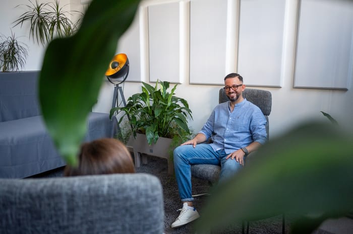 Chaker Cheniti bietet professionelle Hypnose in Hannover an